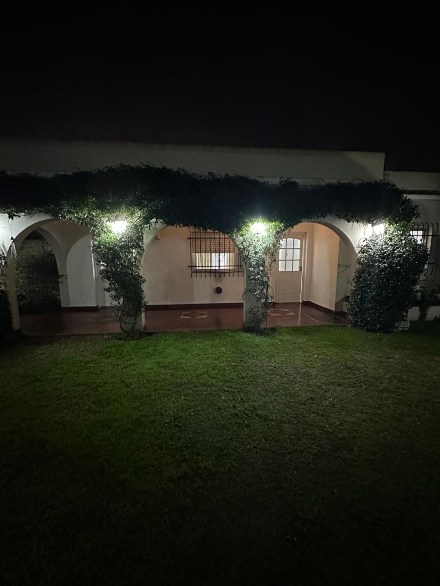Lpr Express Eze Airport Monte Grande Exterior foto